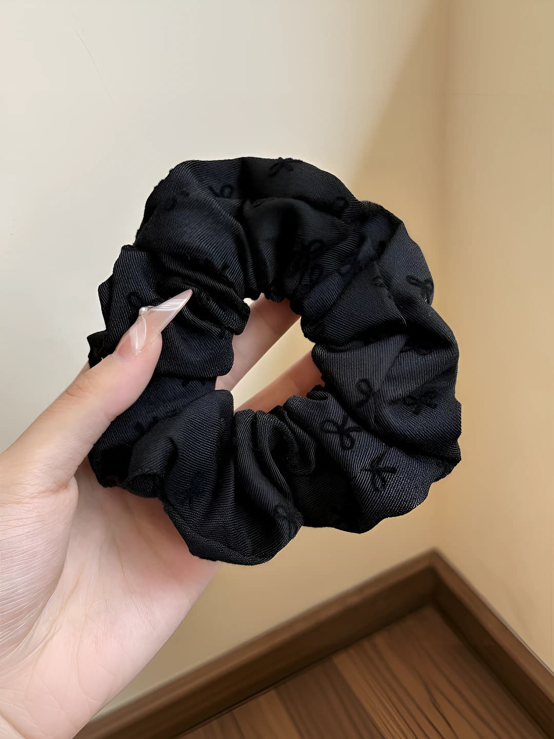 Чёрный с бантом, 12 см