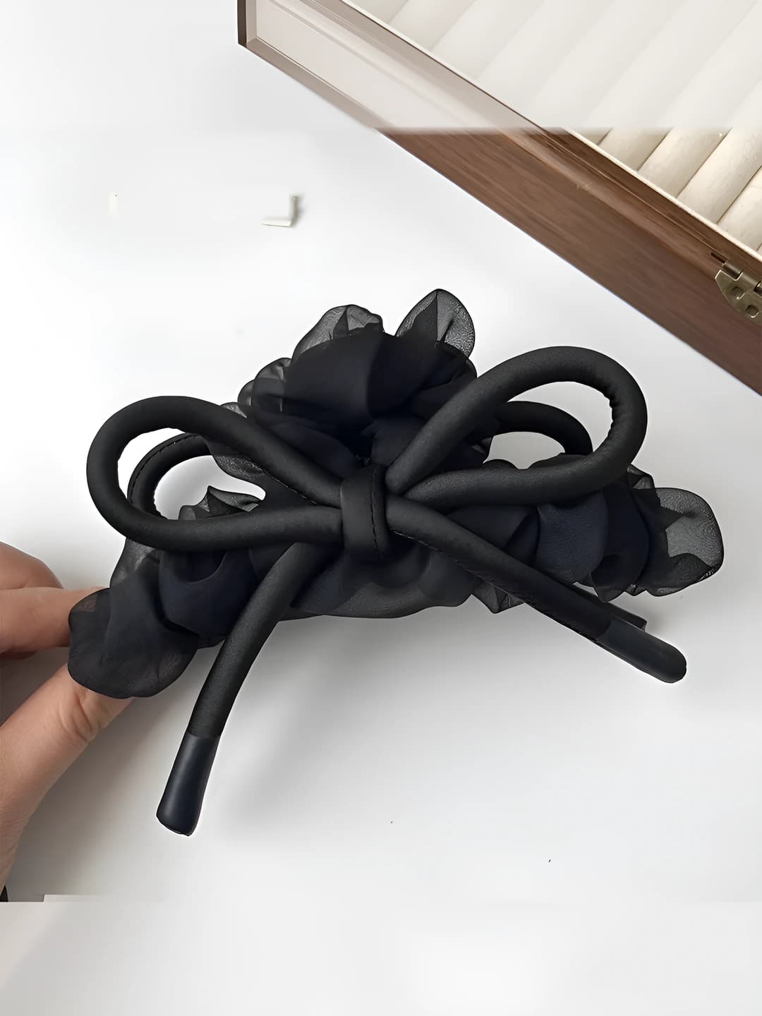 Black bow clip