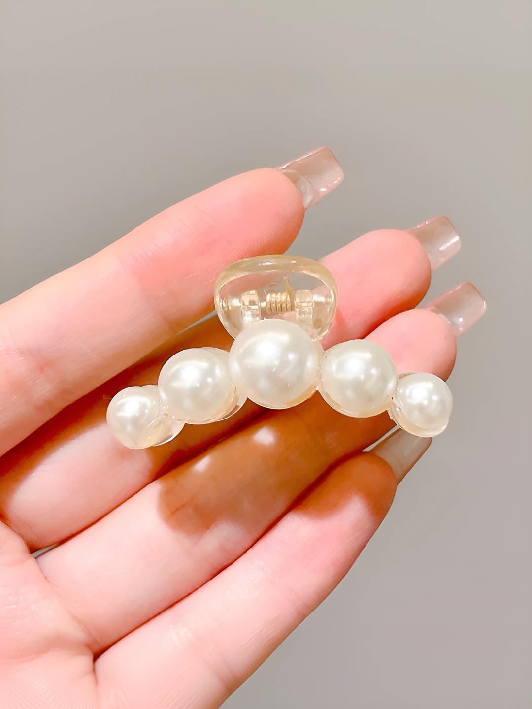8# Small clear pearl hair clip 4*10