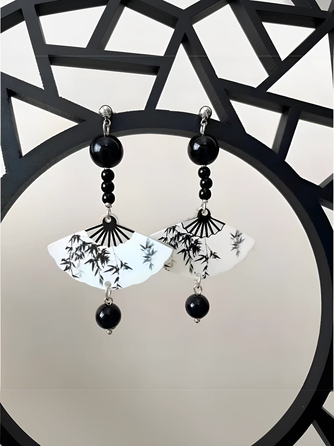 Women's zinc alloy earrings with electroplating, simple style, tassel and fan shape