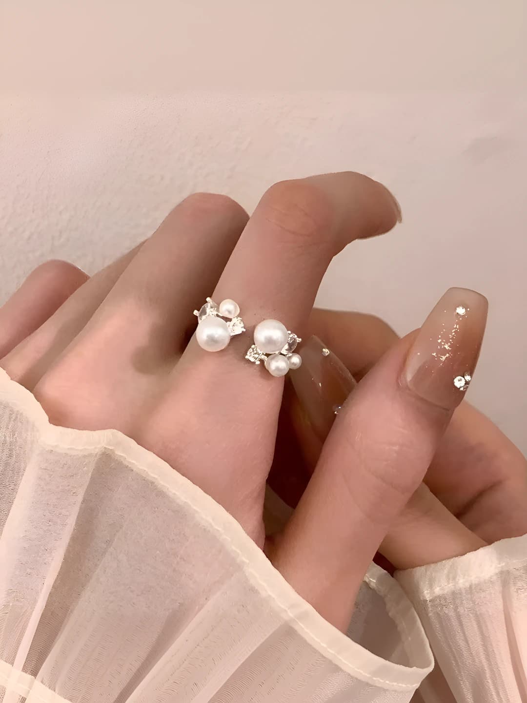 Silver pearl ring