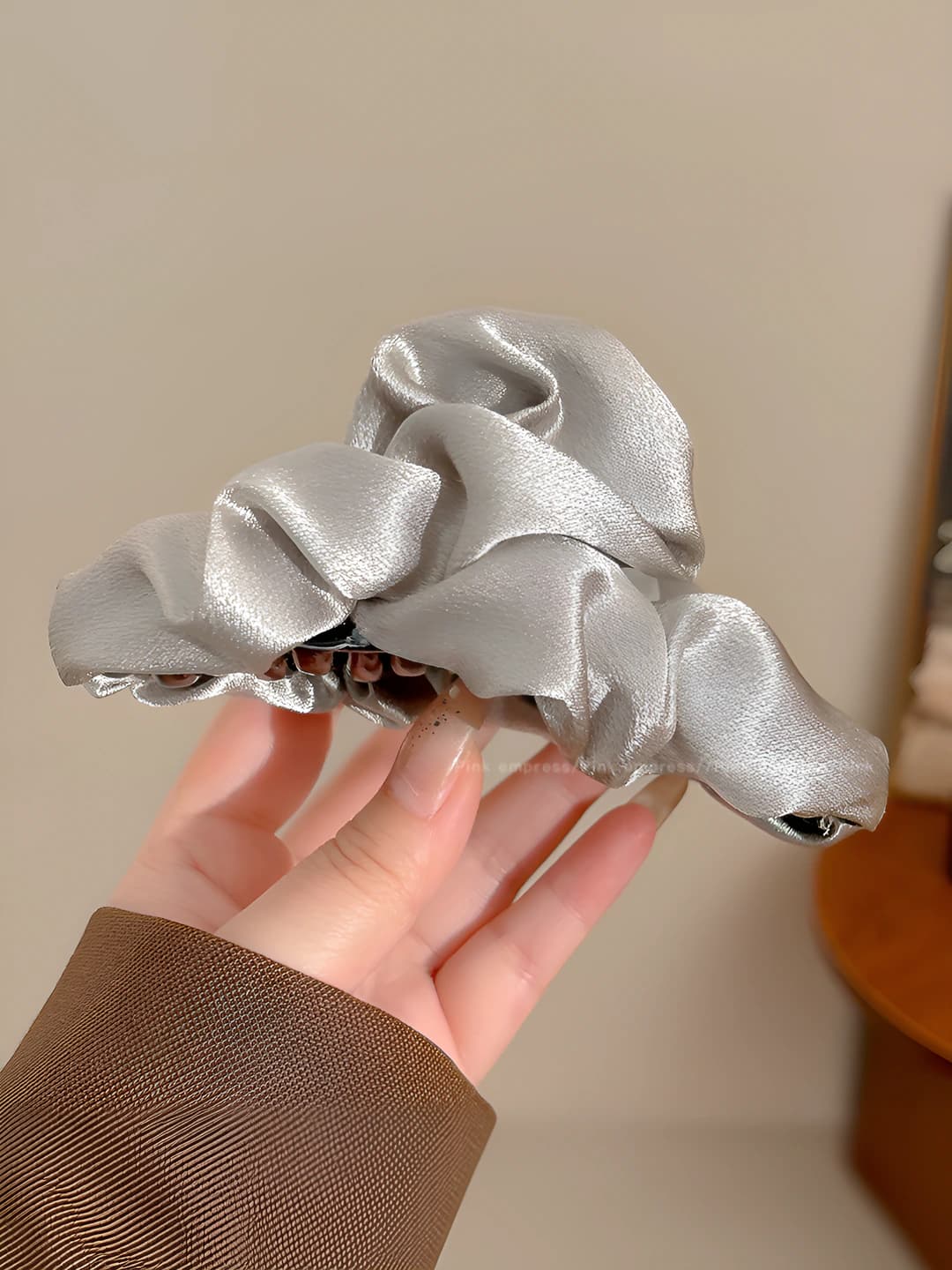 3# Серо-зелёный складчатый облако зажим 13cm
