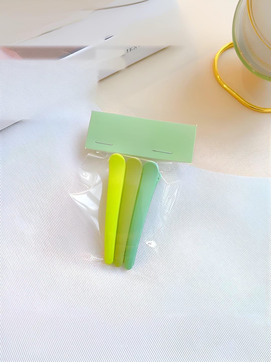 6# Gradient green
