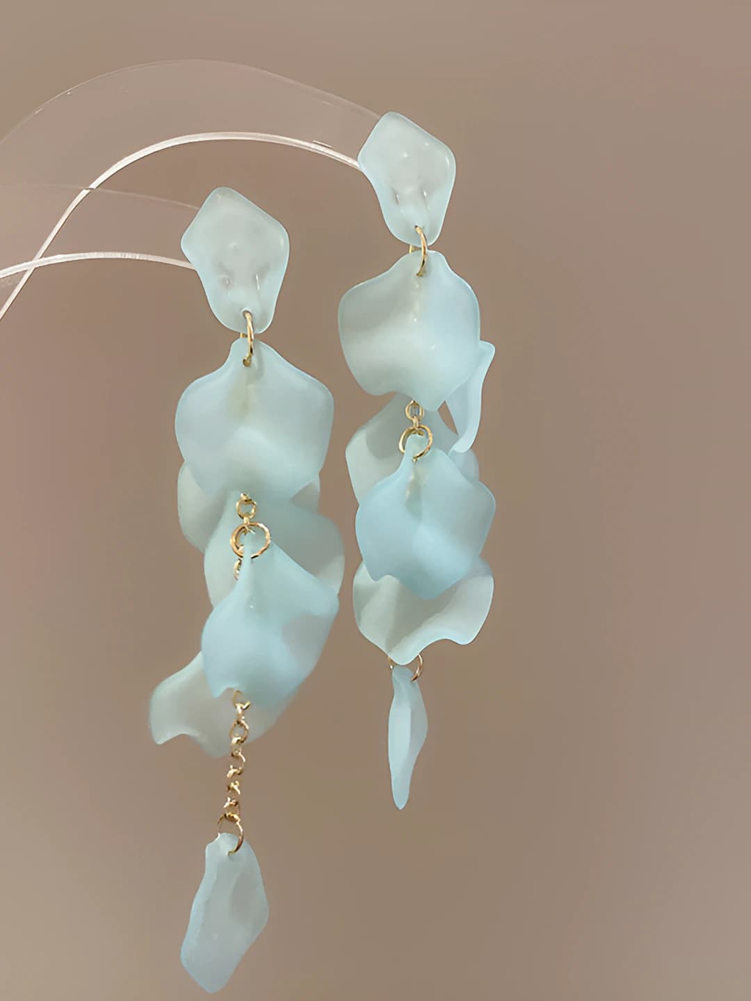 162# Silver - Blue petal tassel