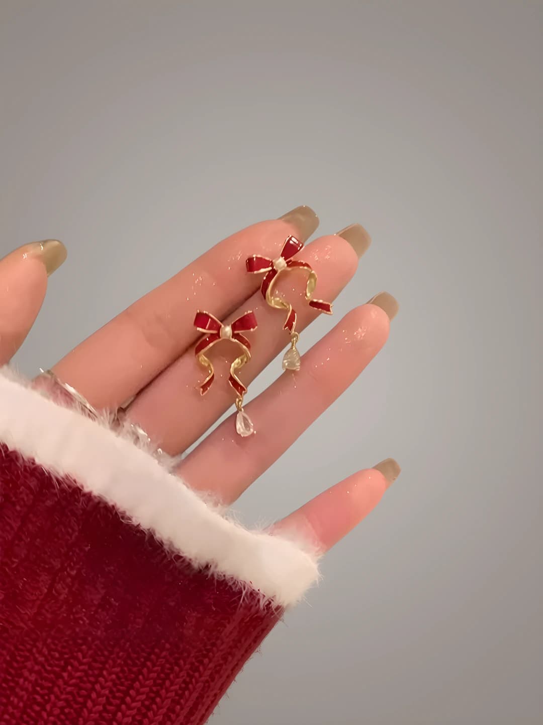 Red bow teardrop zircon earrings