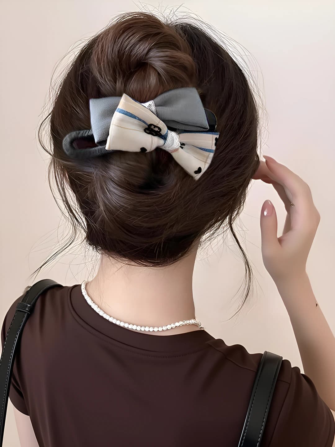 Och ko'k yo'l-yo'l bow ~11 sm