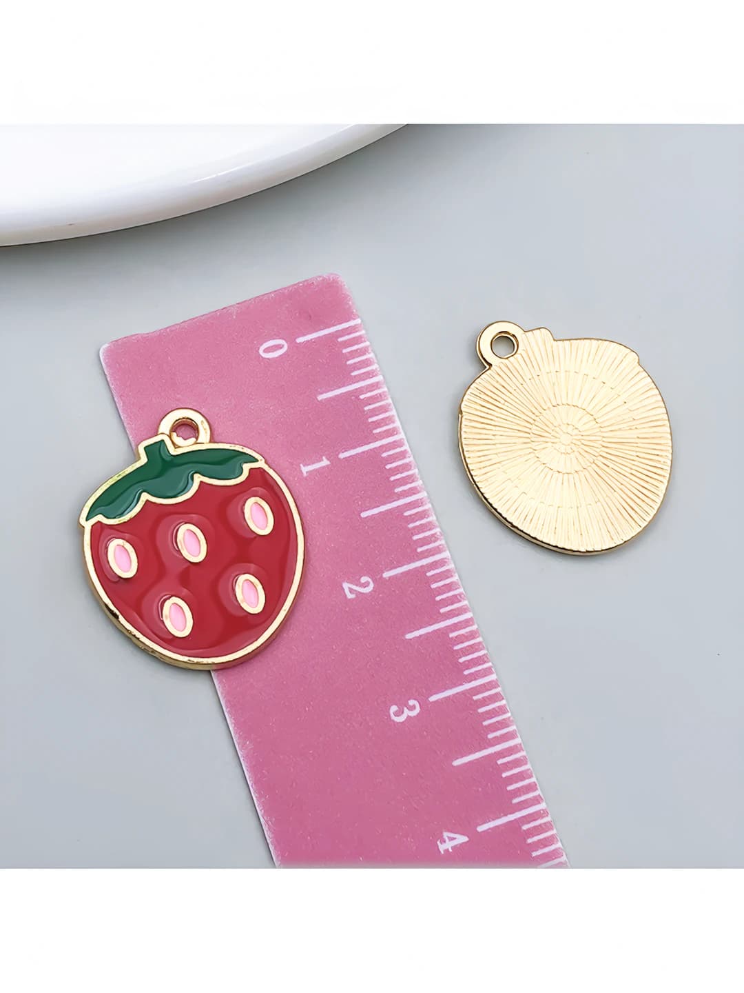 1 шт KC золото красный эмаль вишня 20x17x1mm-1.4g-23440