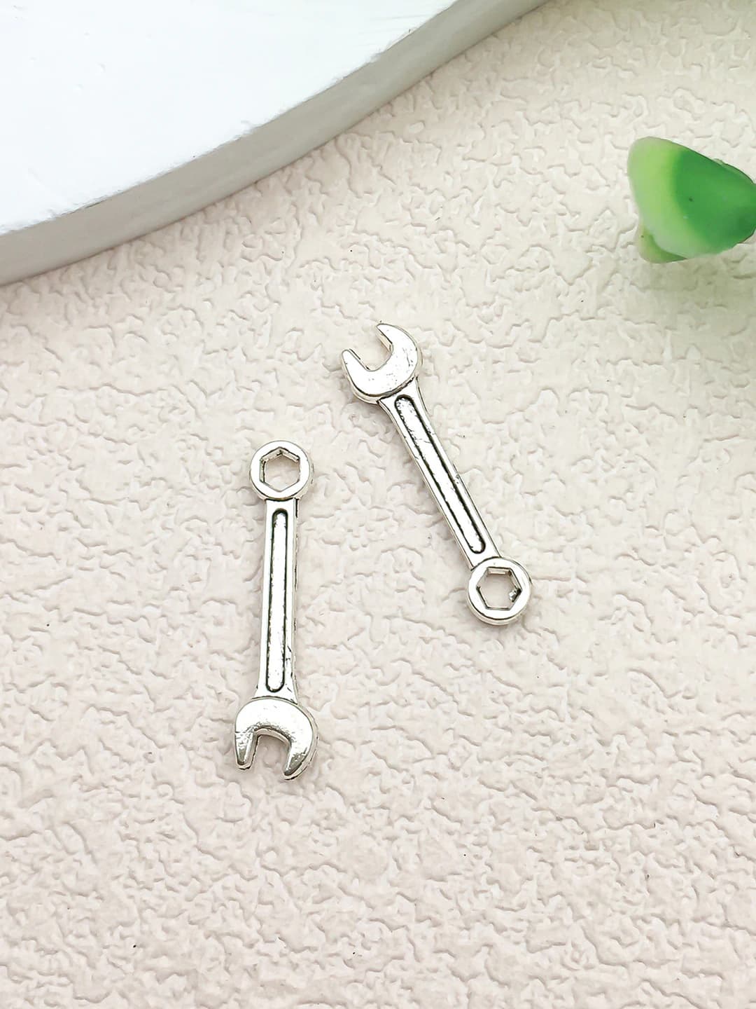 1 dona asbob, 6x24mm
