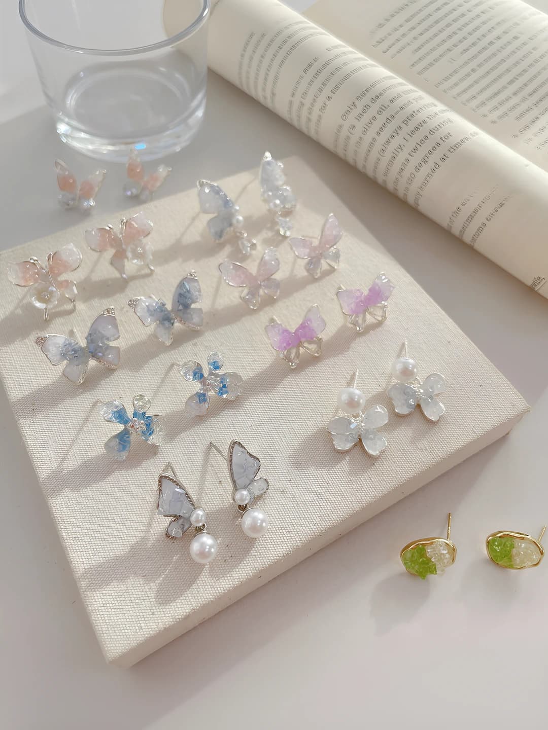 Women's butterfly crystal earrings, 925 silver post, gradient pearls, unique design