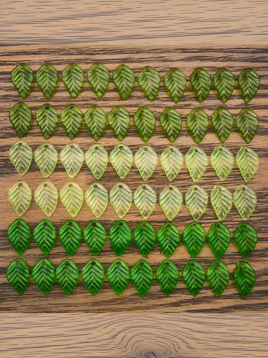 60 pc mixed acrylic mini leaf set-3 types-5g
