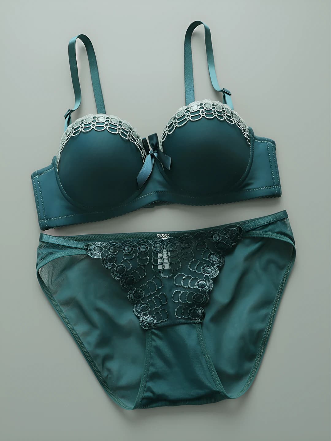 J3828 Dark green