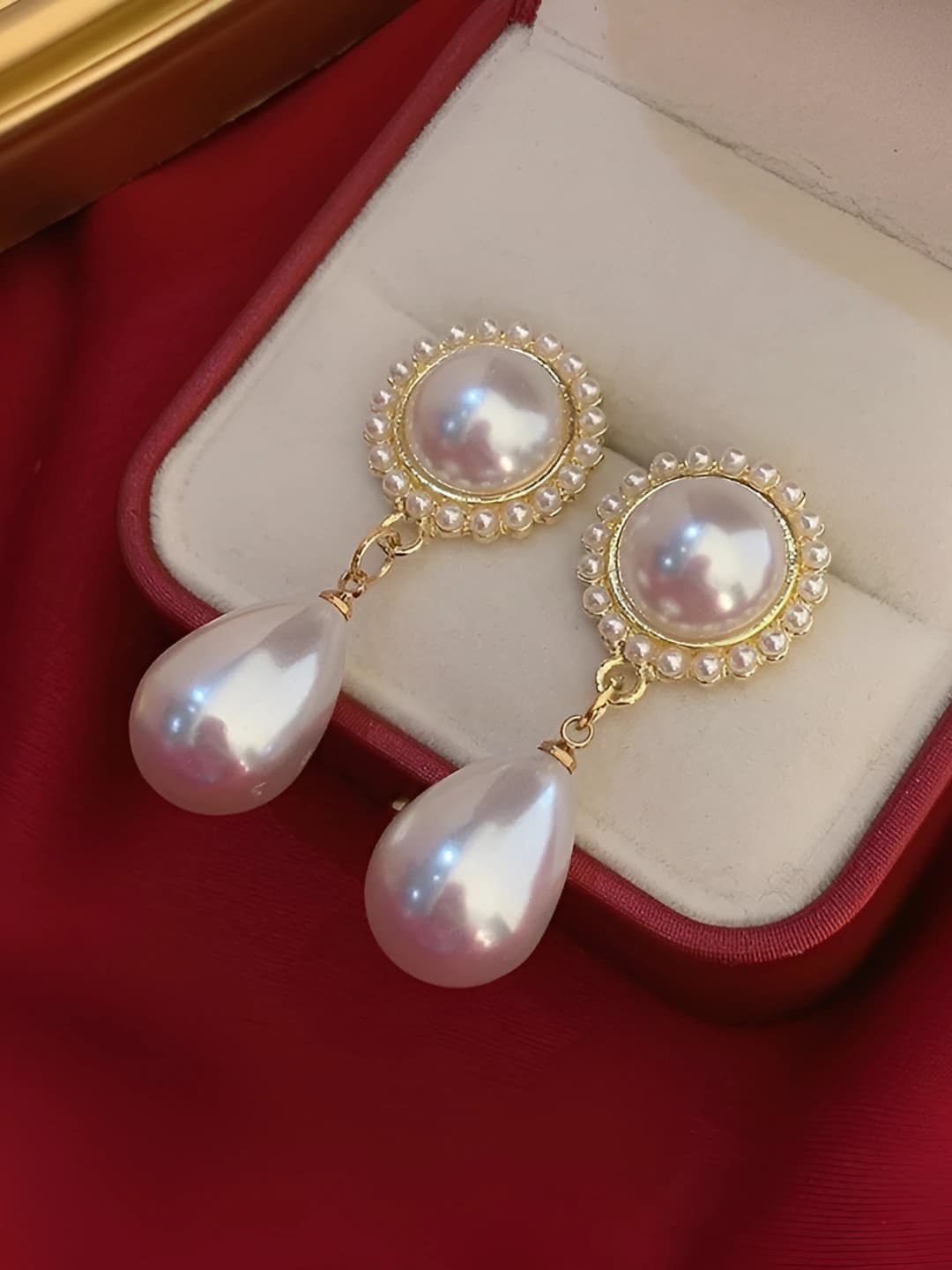White pearl drop