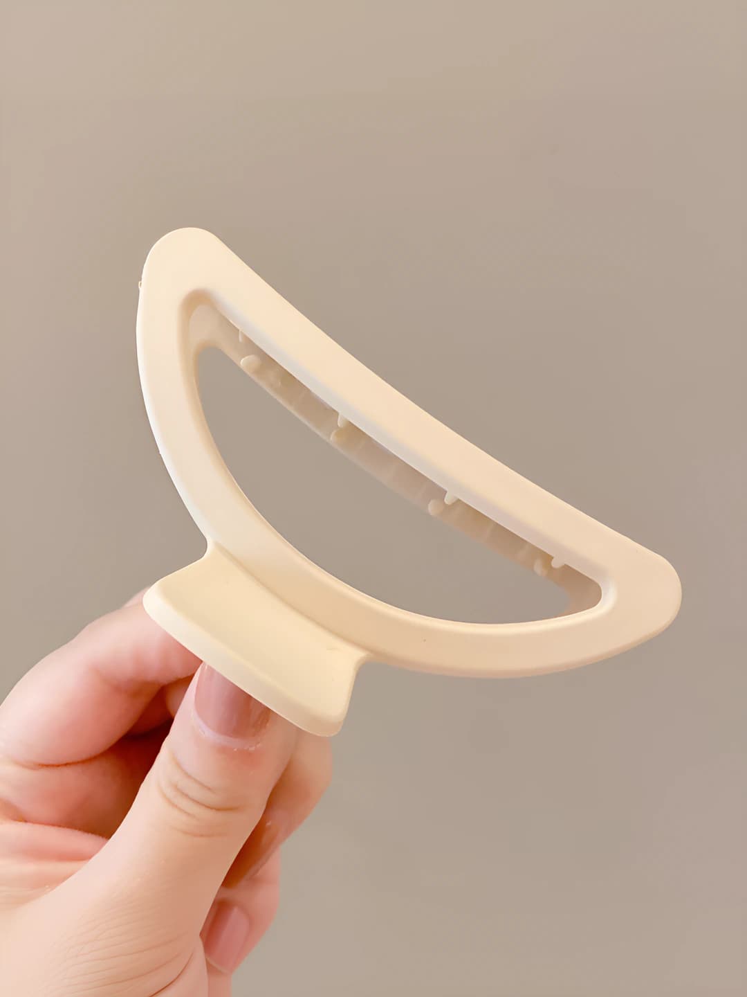 12# Beige-Letter D 8cm