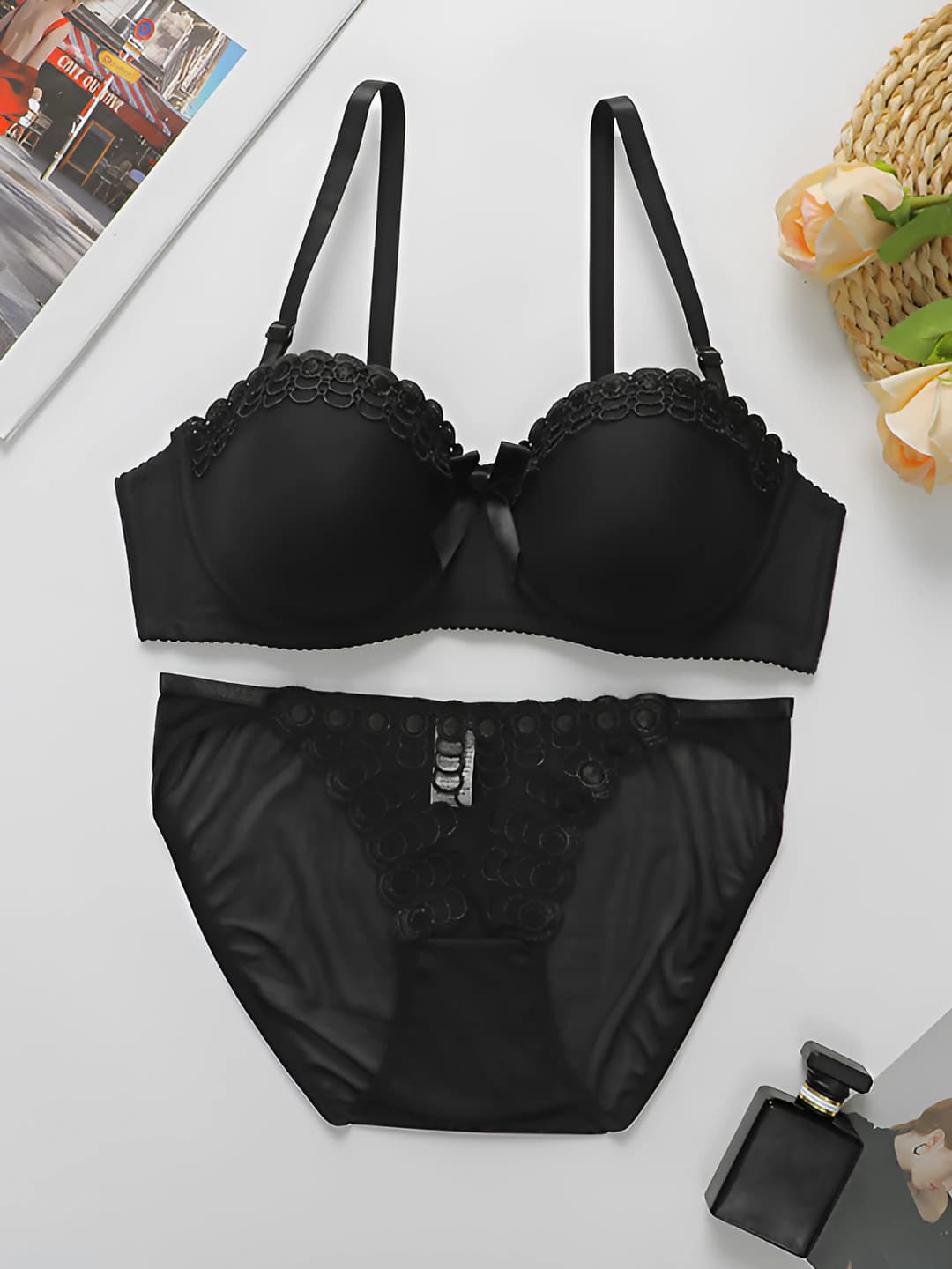 J3828 Black