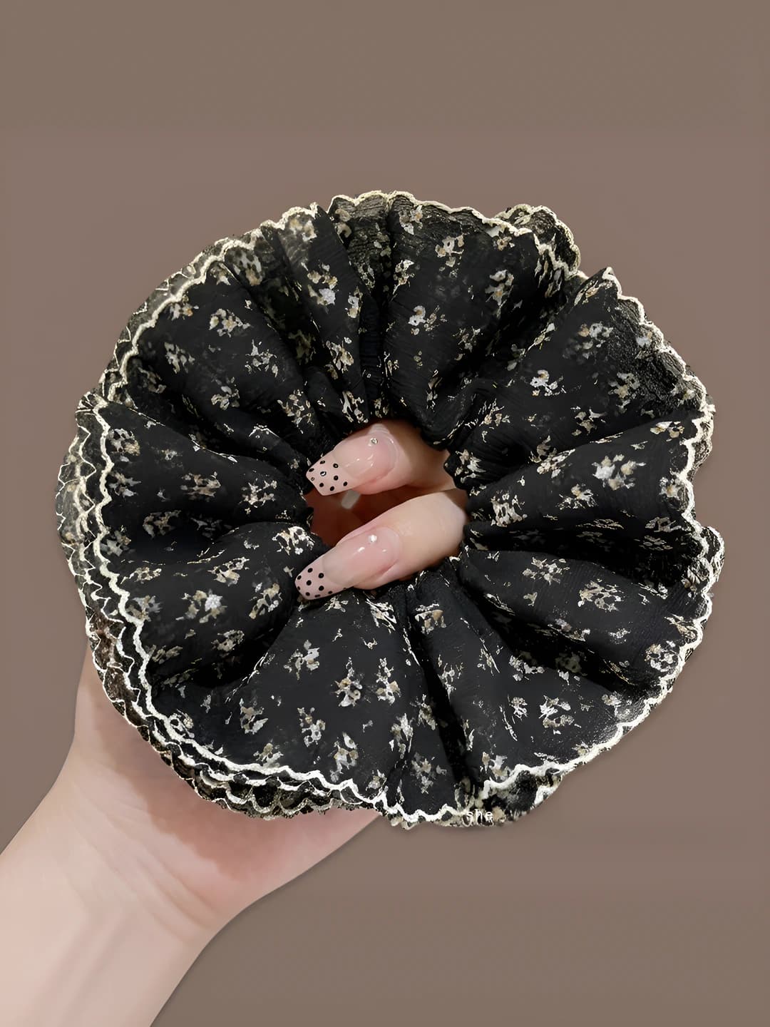 3# Yellow floral, black chiffon, 16 cm