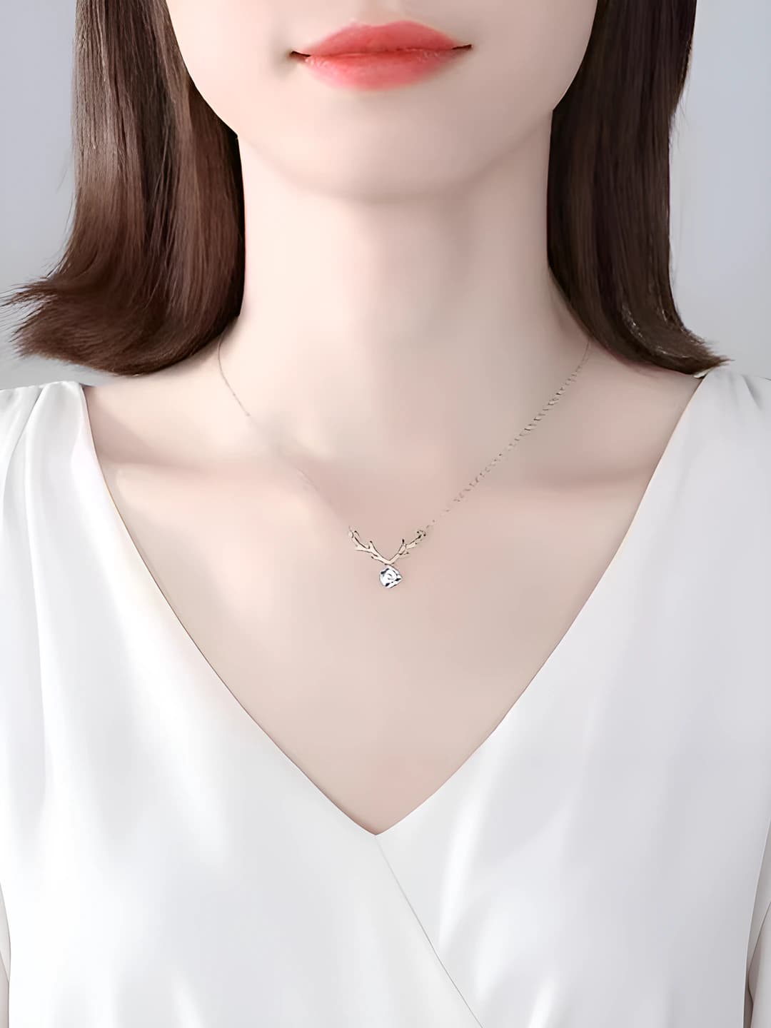 Deer Necklace [2 ct]