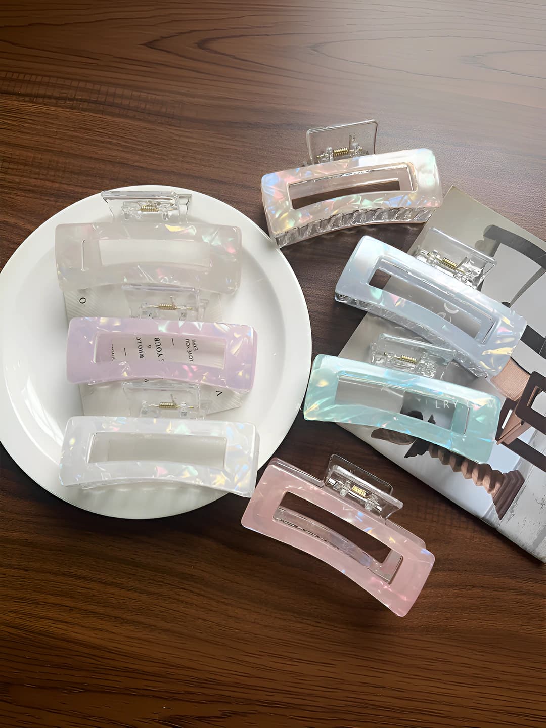 Women's hair clips and combs in Korean style transparent