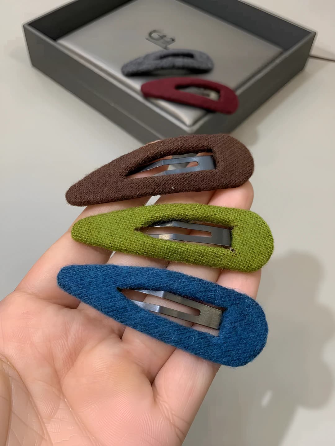 Women's colorful BB hair clip, mixed material, oval shape, handmade, for hair tying