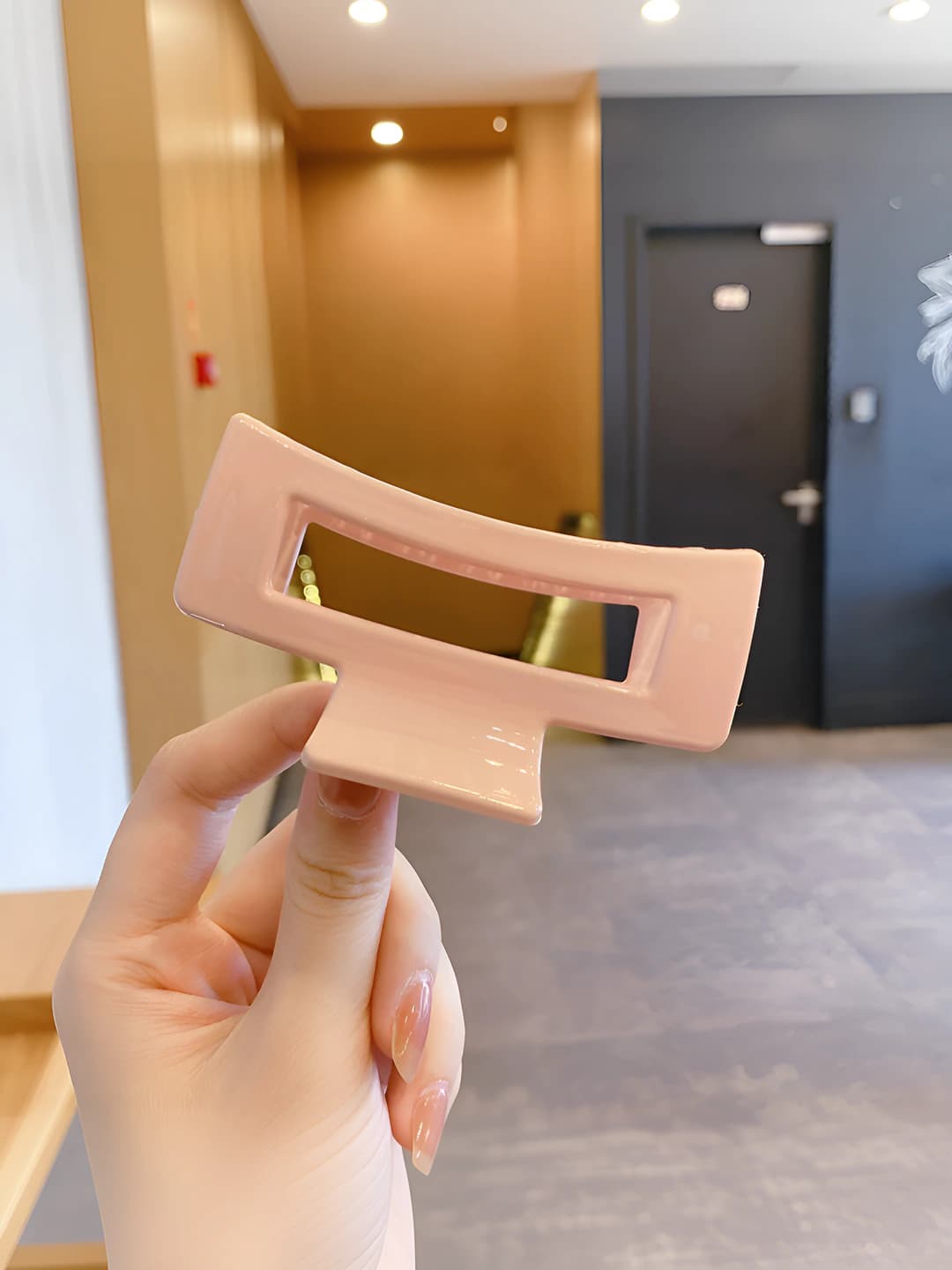 9# Glossy light pink 8.5cm