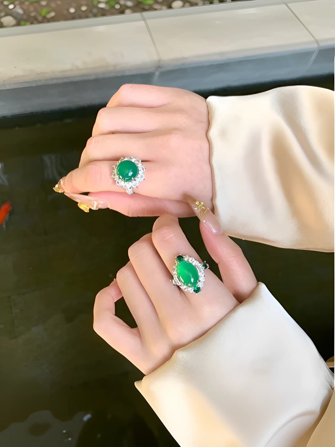 Ayollar uchun yangi xitoy uslubidagi emerald rangdagi tuxum shaklidagi geometrik ochiq halqa