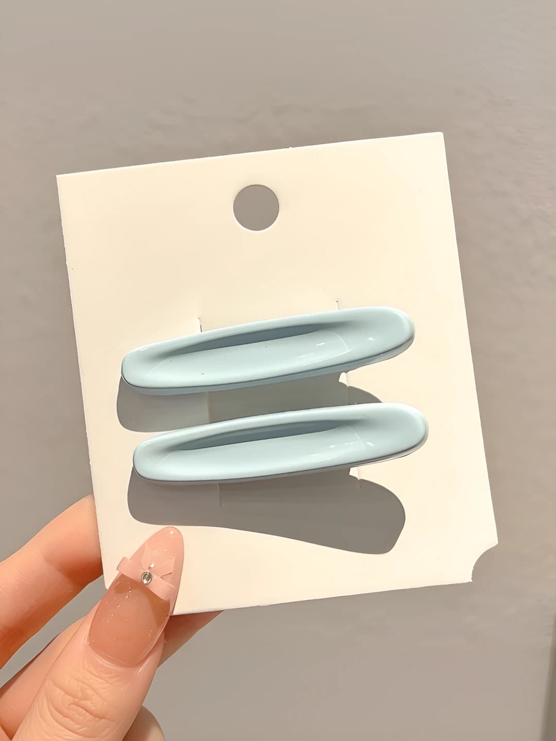 1# Rangli oval gulli soch to'g'asi Ko'k rang Juft ~5.2cm