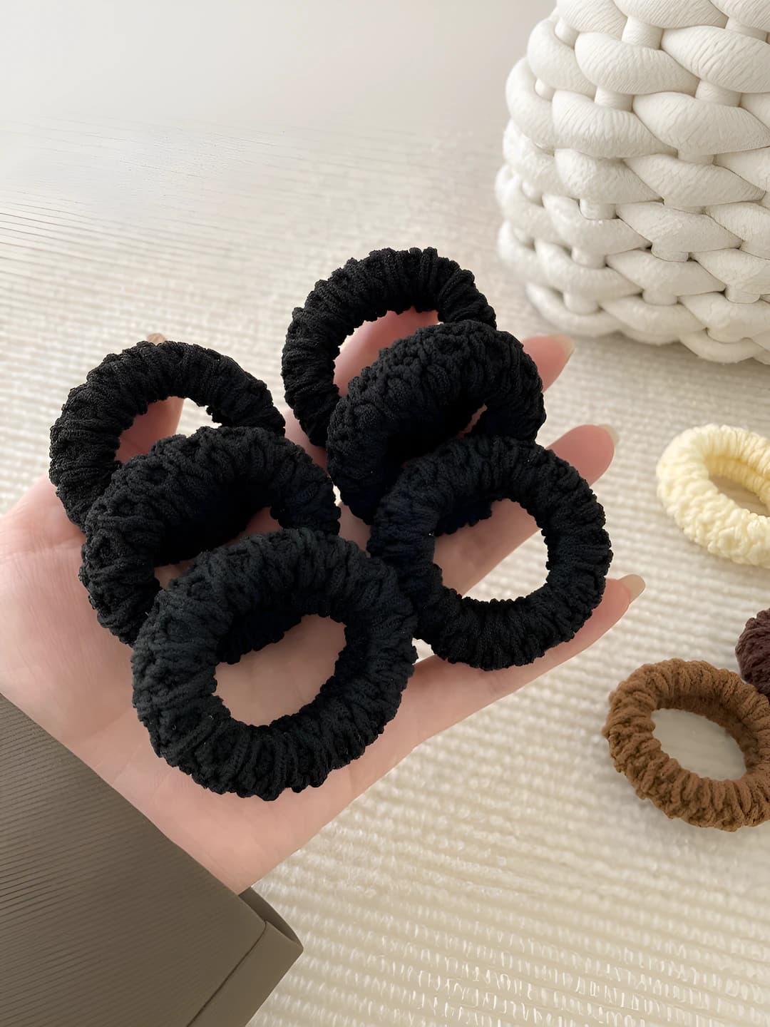 Black 6 pcs, jar