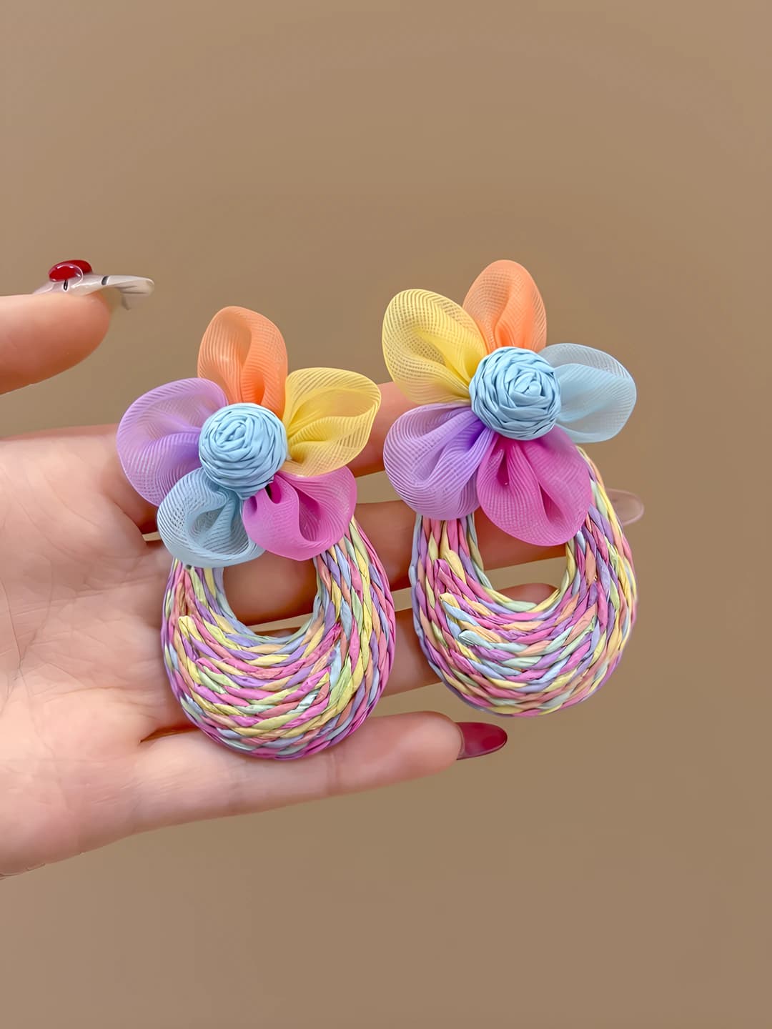 Multicolour, straw, floral