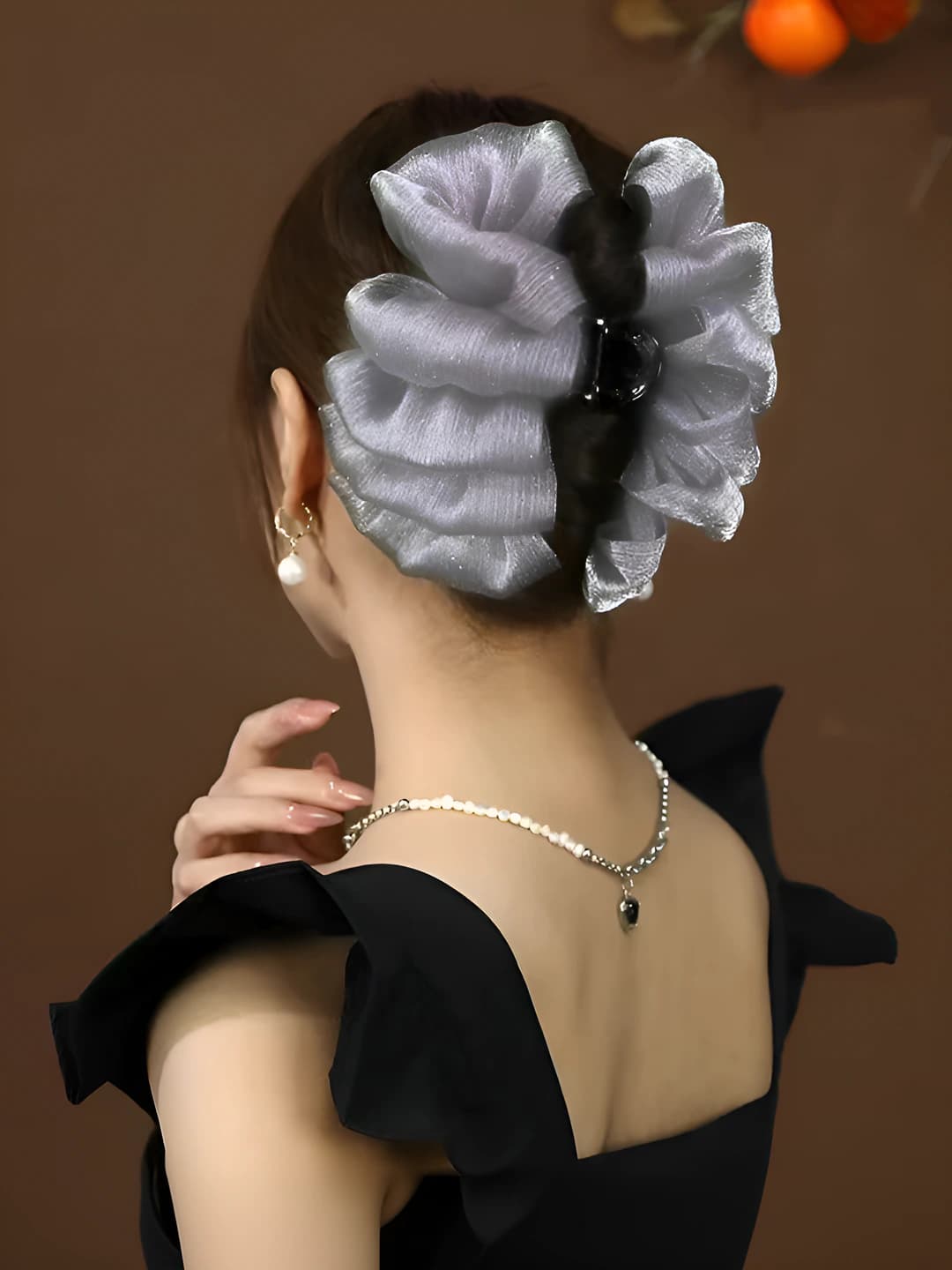 13 cm large bubble hair clip - grey