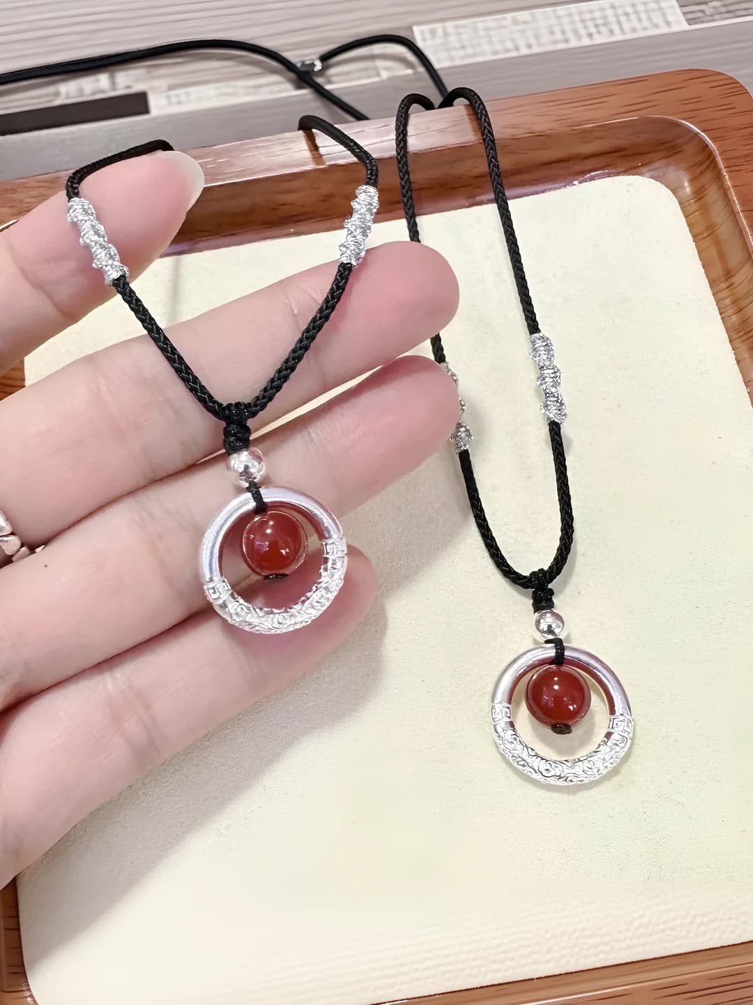 Women's two-layer chain necklace with ring and bow pendant