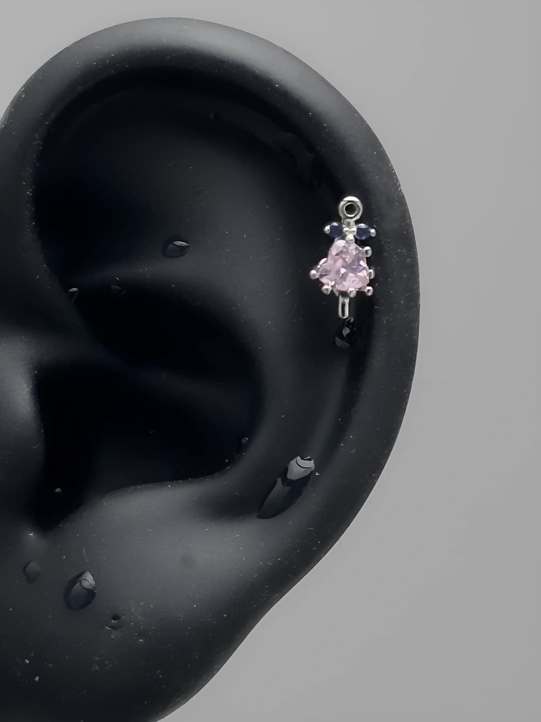 Розовое сердце синие глаза T0142