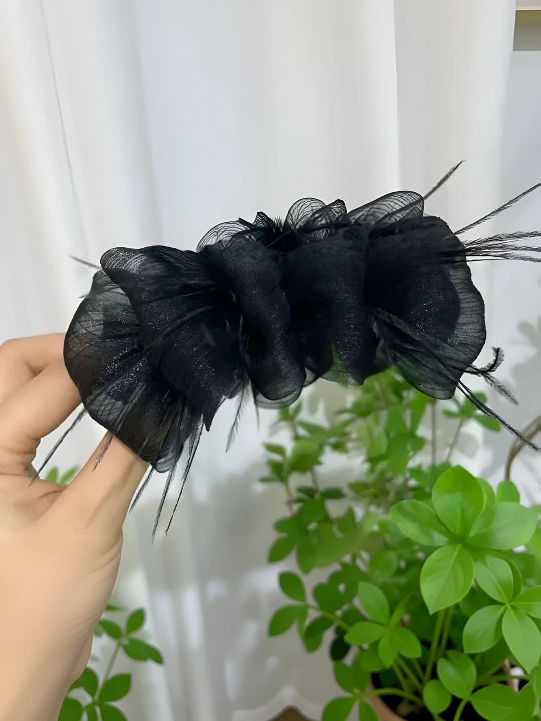 Black [13cm]