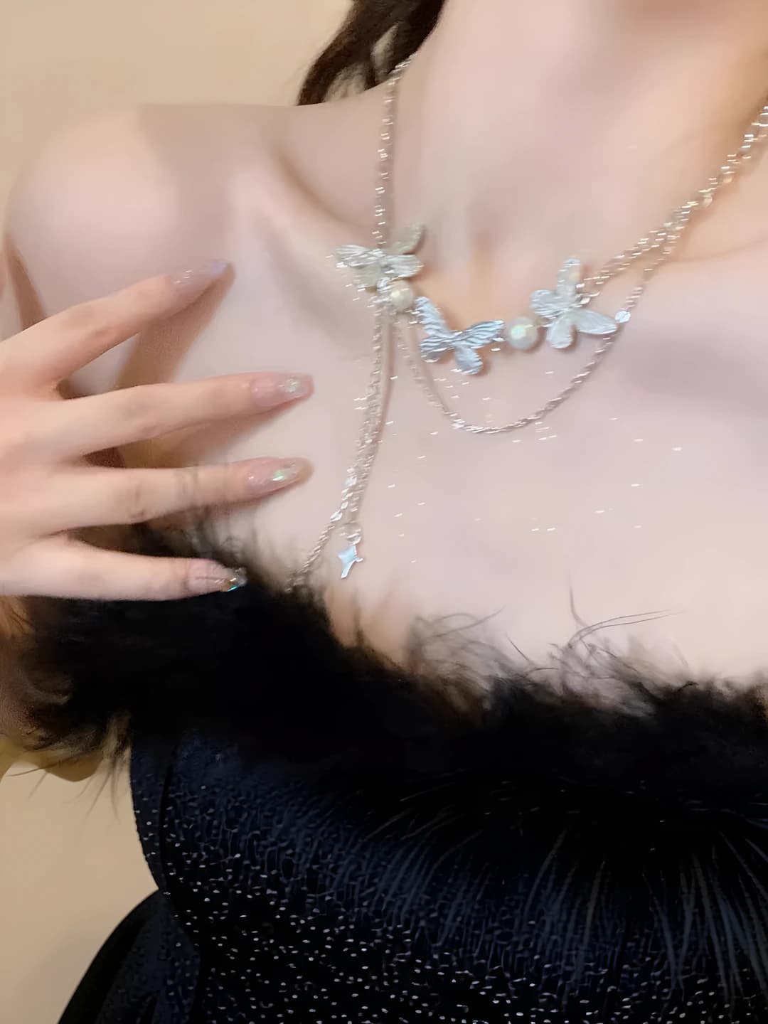 Women's sweet style necklace with pearl, butterfly, tassel and star details