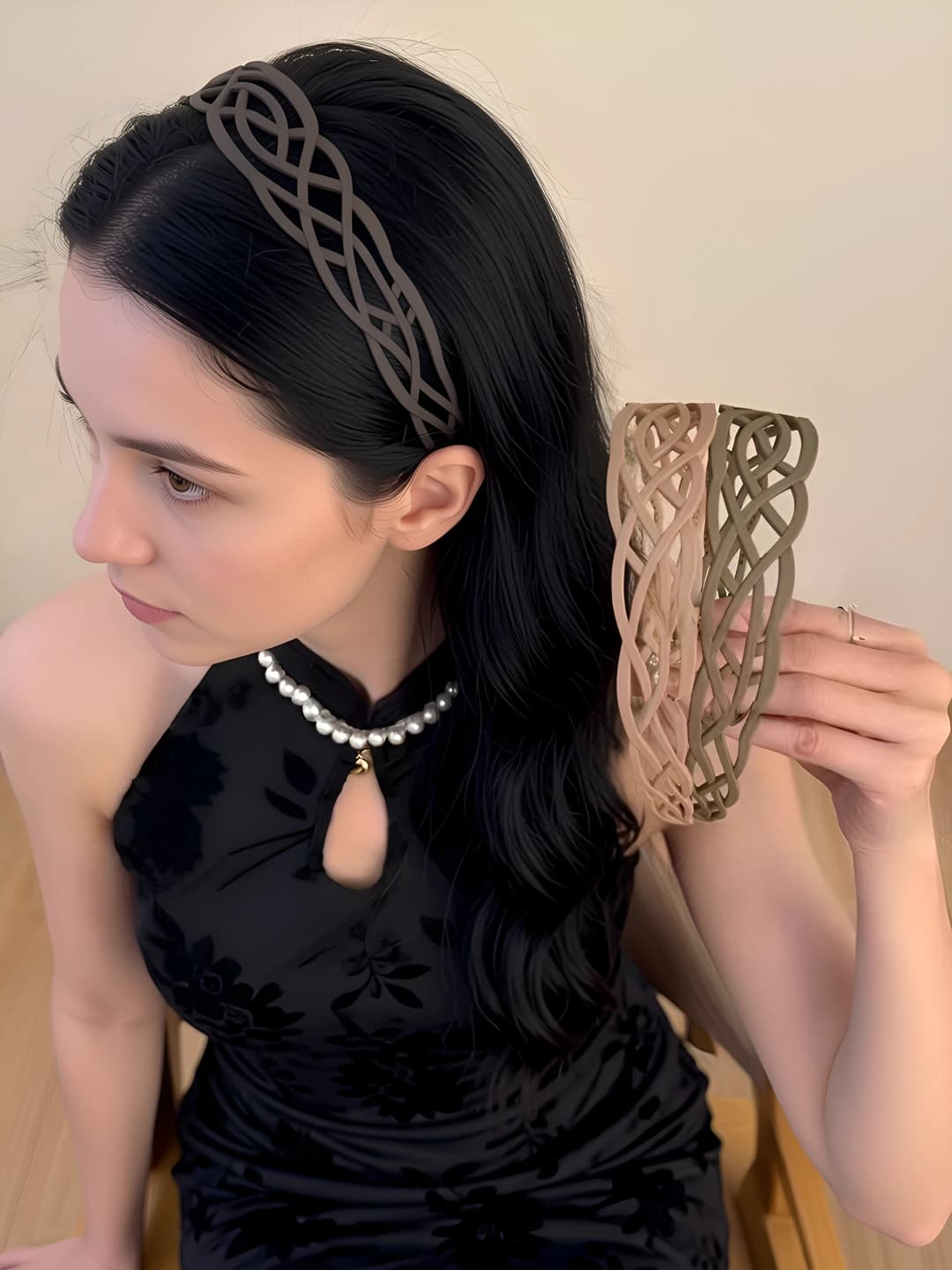 Women's 2026 mesh headband with high crown effect for going out and stray hair control