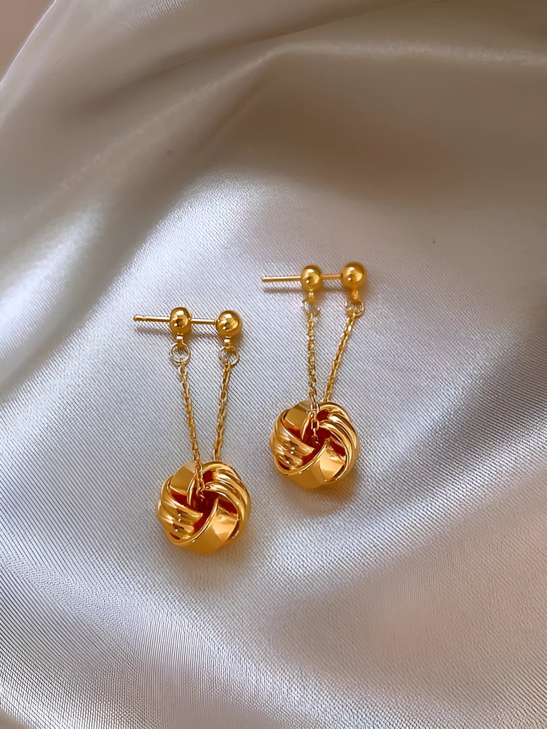 Women's French Retro Gold Tassel Earrings with Silver Post, Ins Style, Exclusive Design