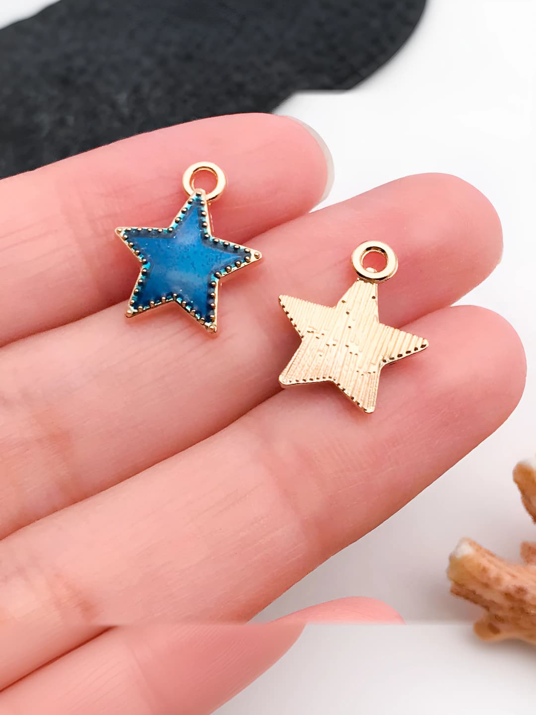 Синяя звезда 13x15mm-0.5g-9960