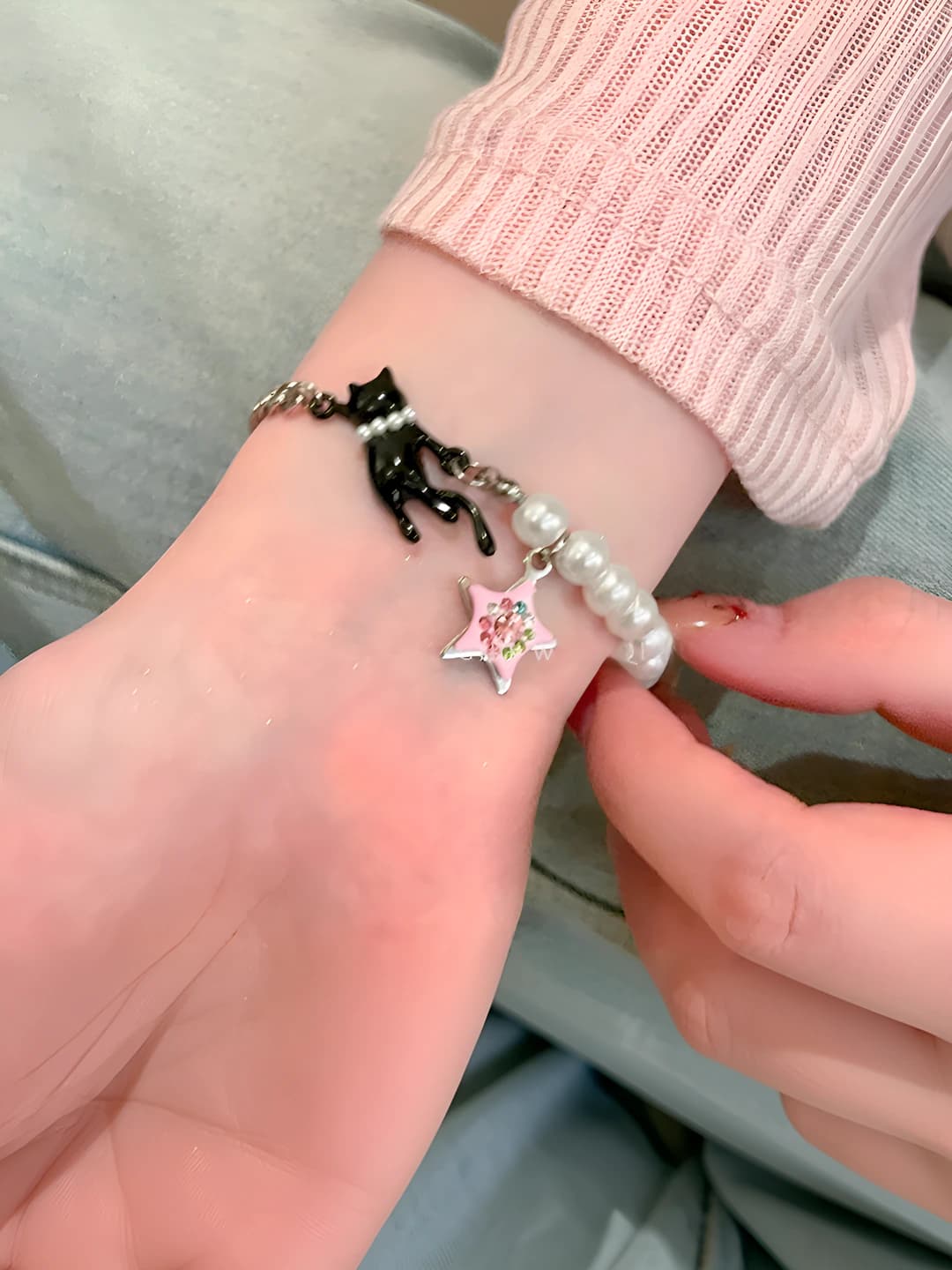 Women's black cat and star y2k style bracelet