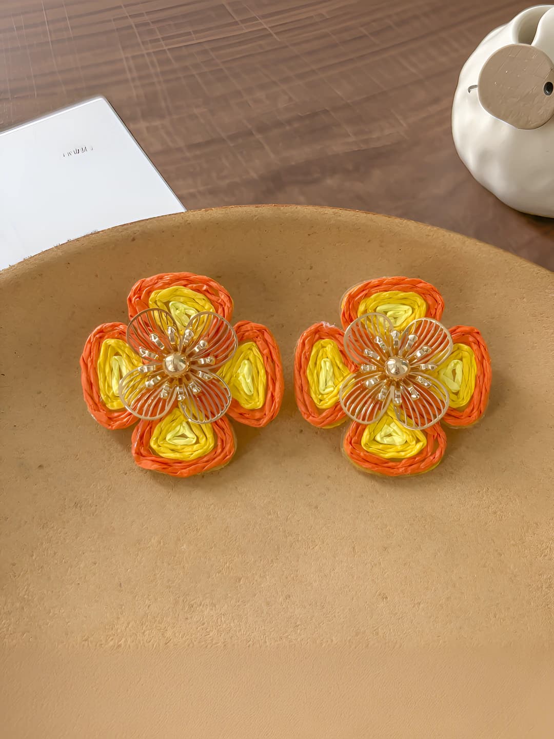 Orange four-leaf clover stud