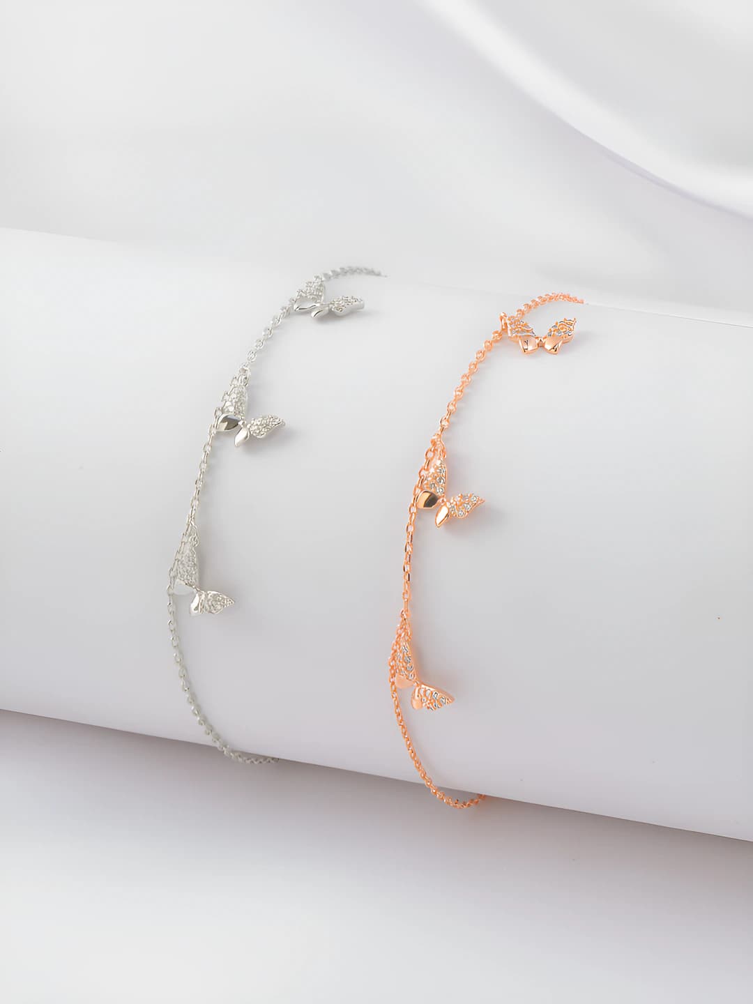 Women's butterfly chain bracelet in fashionable OL style