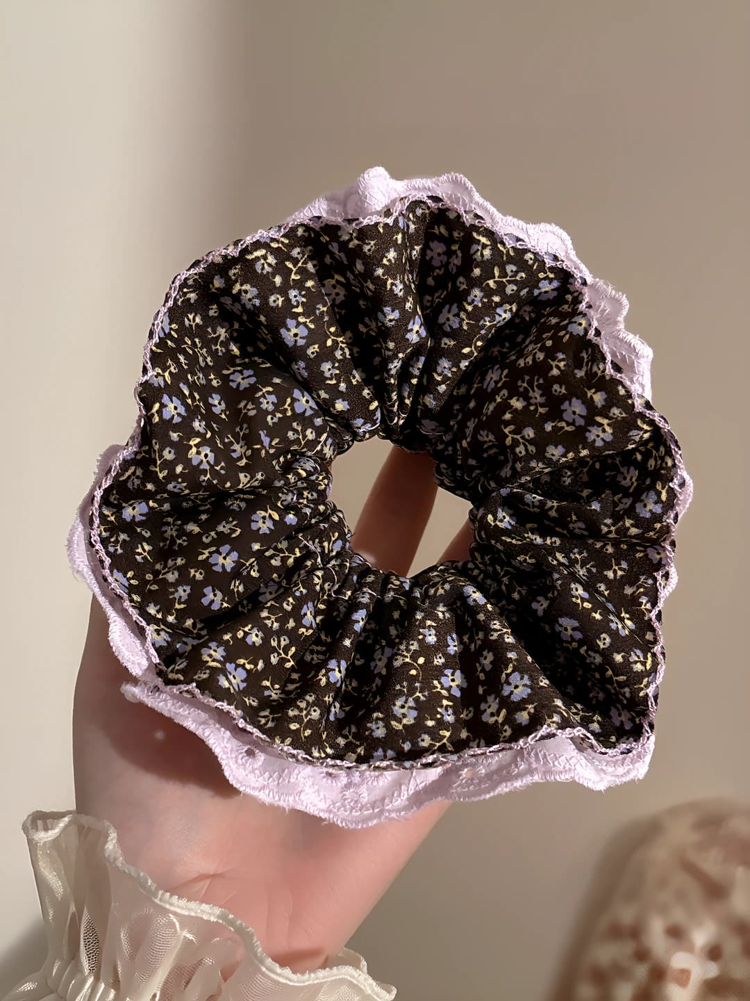 1# Purple floral, C-shape, ~16 cm