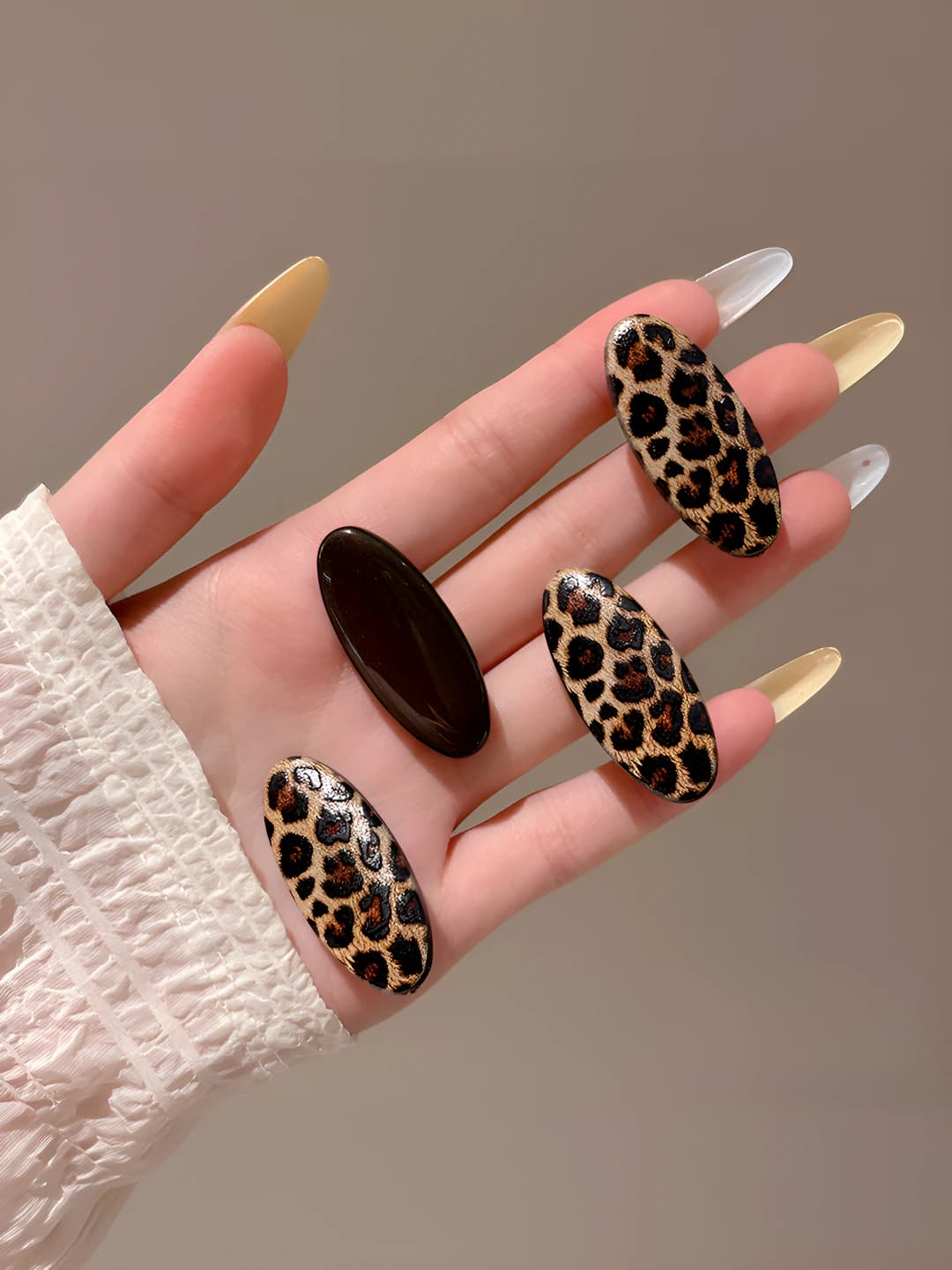 Leopard, 4 pcs