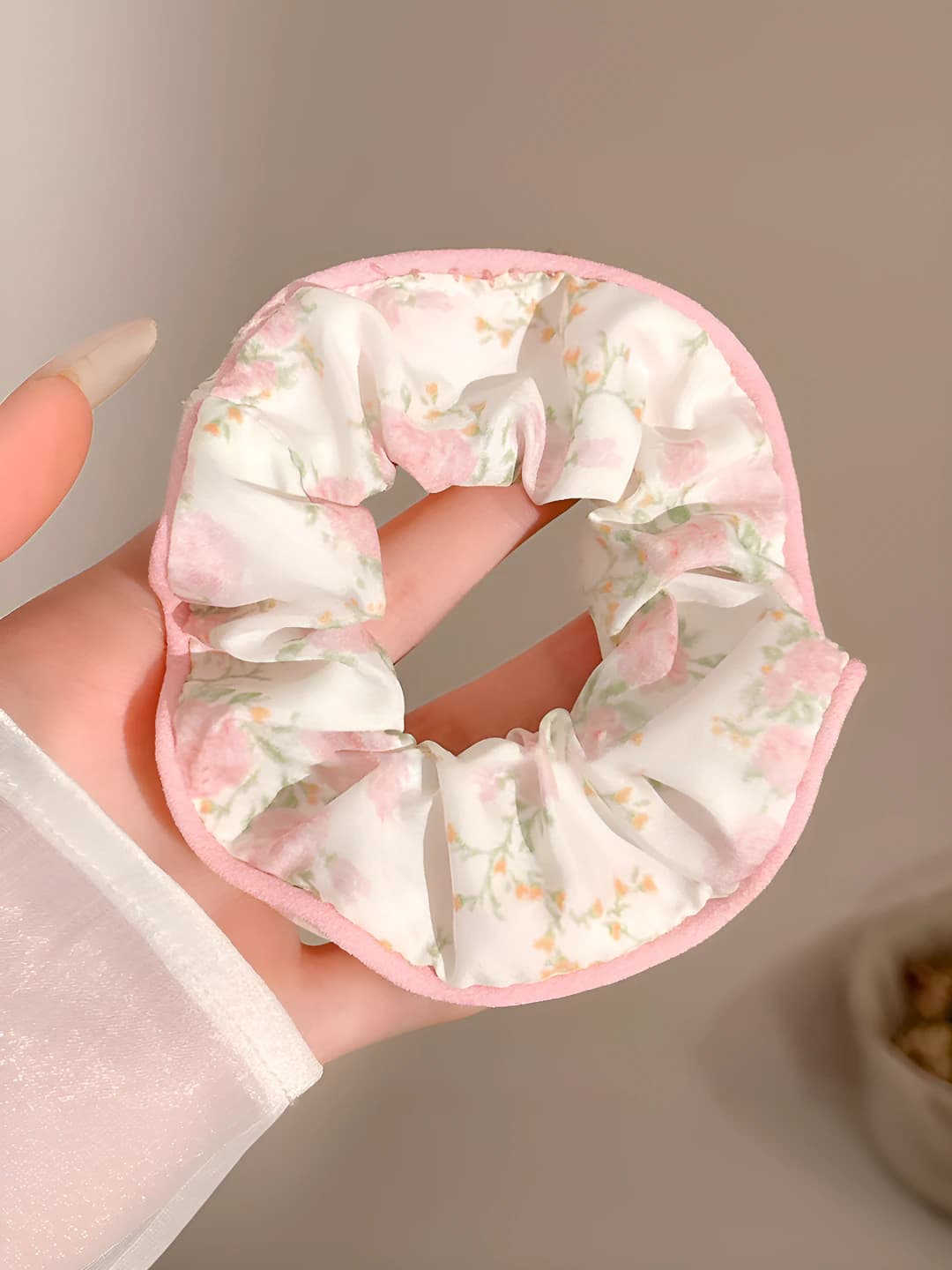 Розово-белый, 10 см