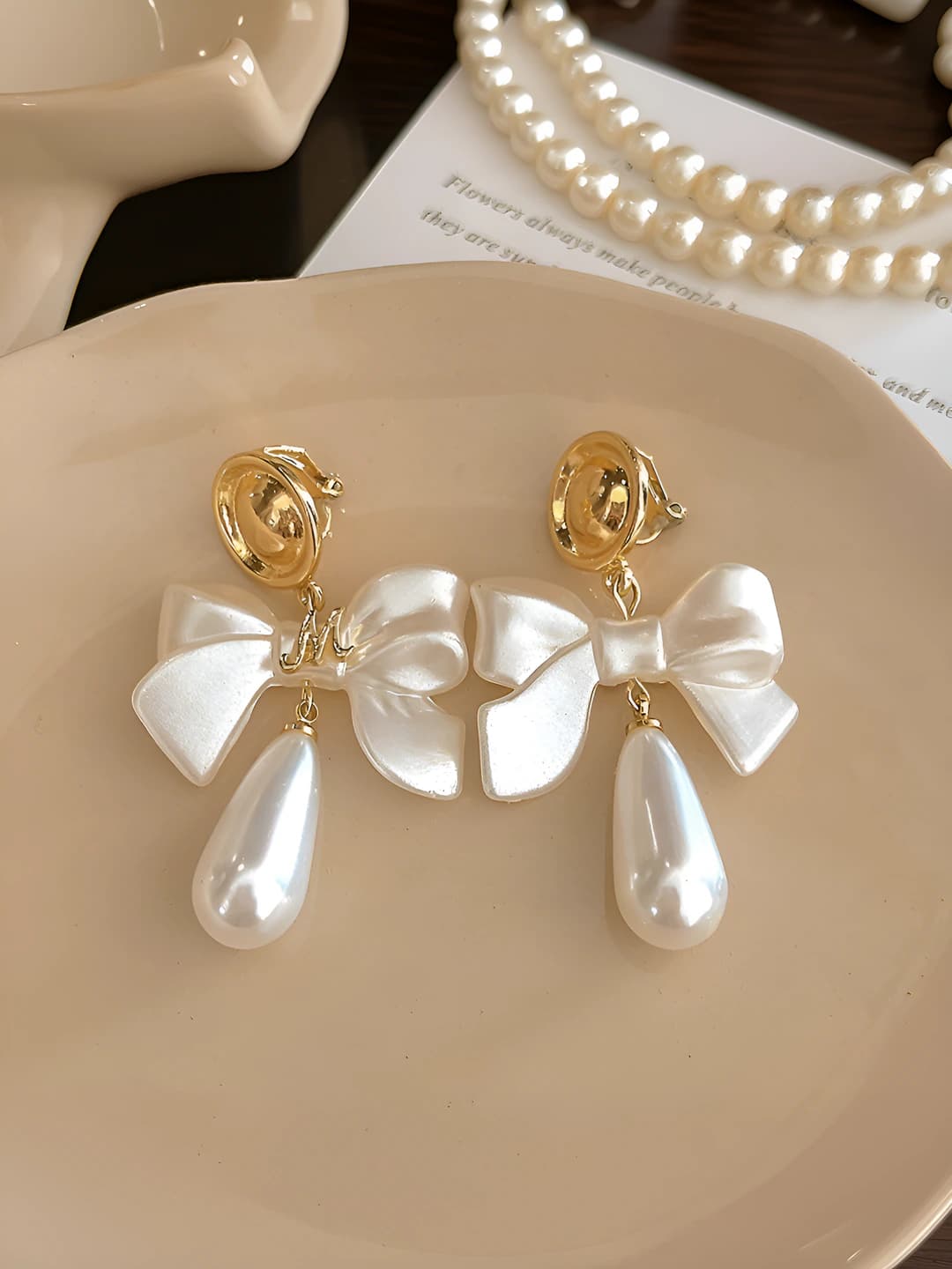 Bow pearl
