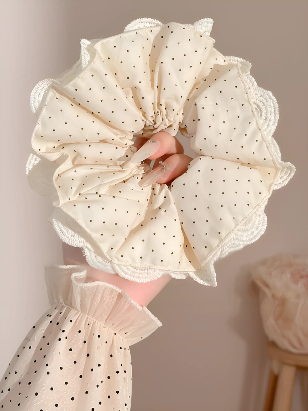1# White polka dot lace hair tie 19 cm