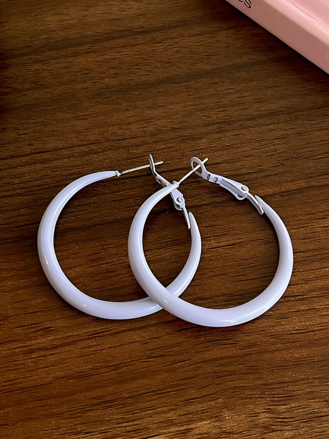 Light purple smooth hoop earrings - 3.8cm