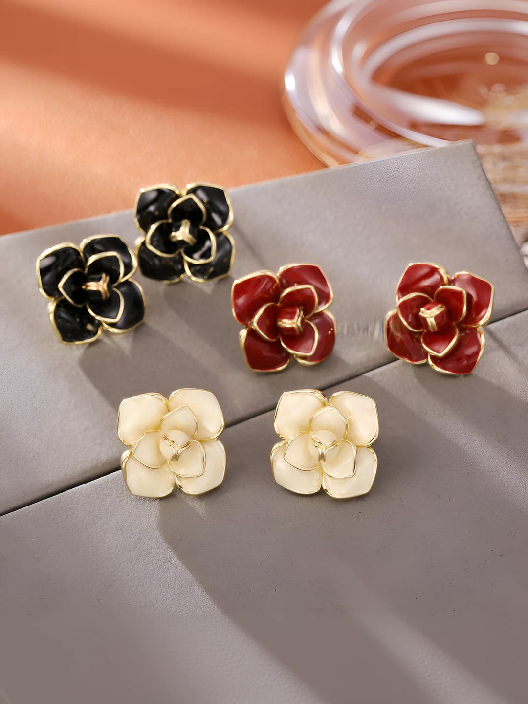 Women's camellia flower earrings with 925 silver post, real gold plating, shenbong style, fresh and sweet look