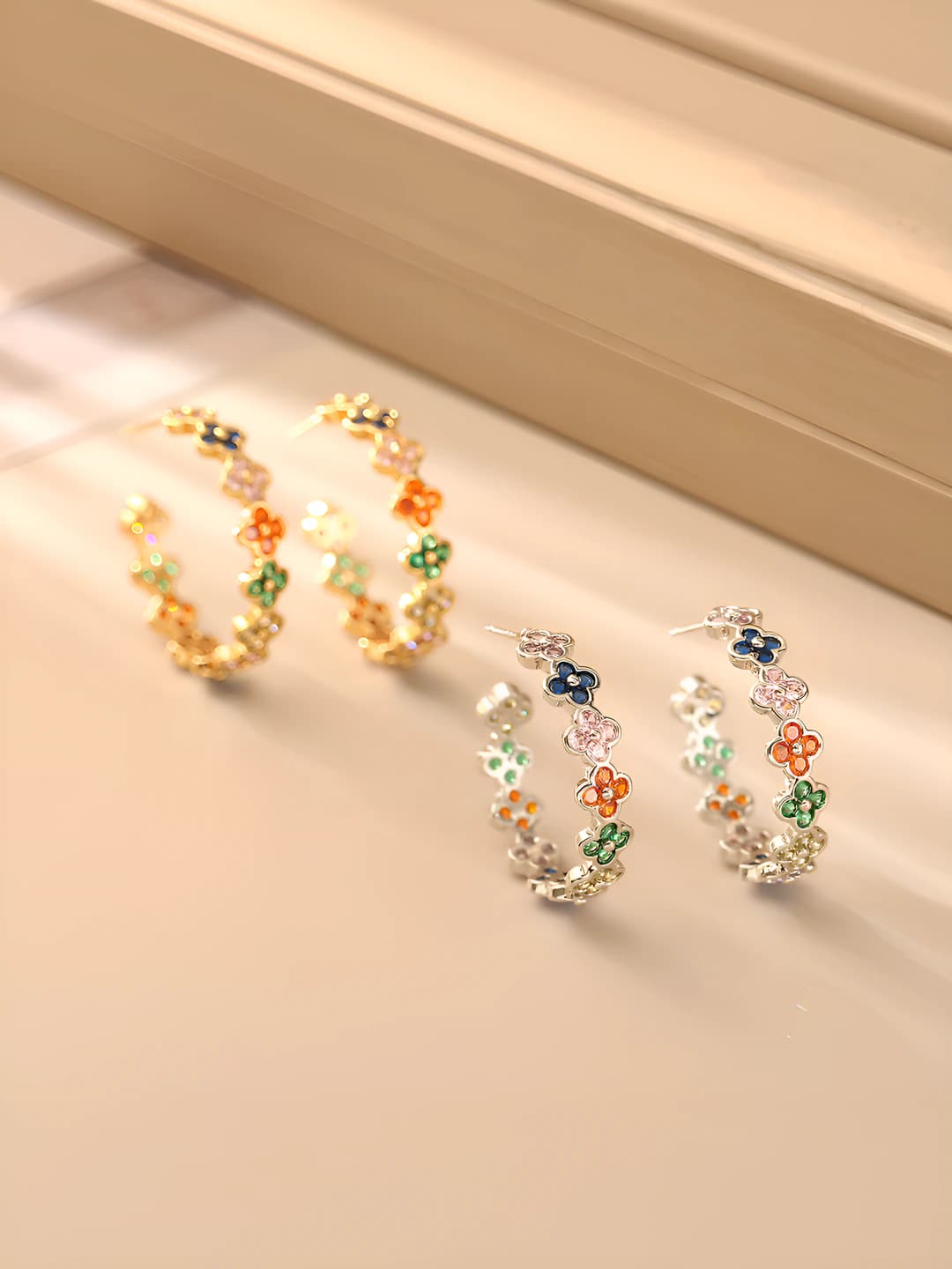 Women's colorful clover C-shaped hoop earrings, 925 silver, gold plating, elegant style