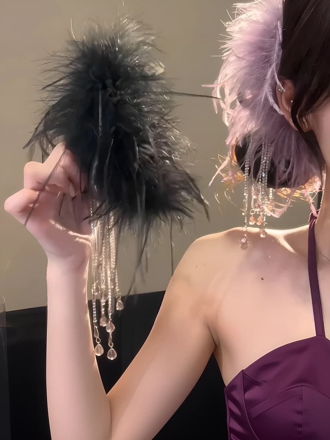 Women's feather hair clip (claw clip) with tassel, handmade, light luxury style, natural design element