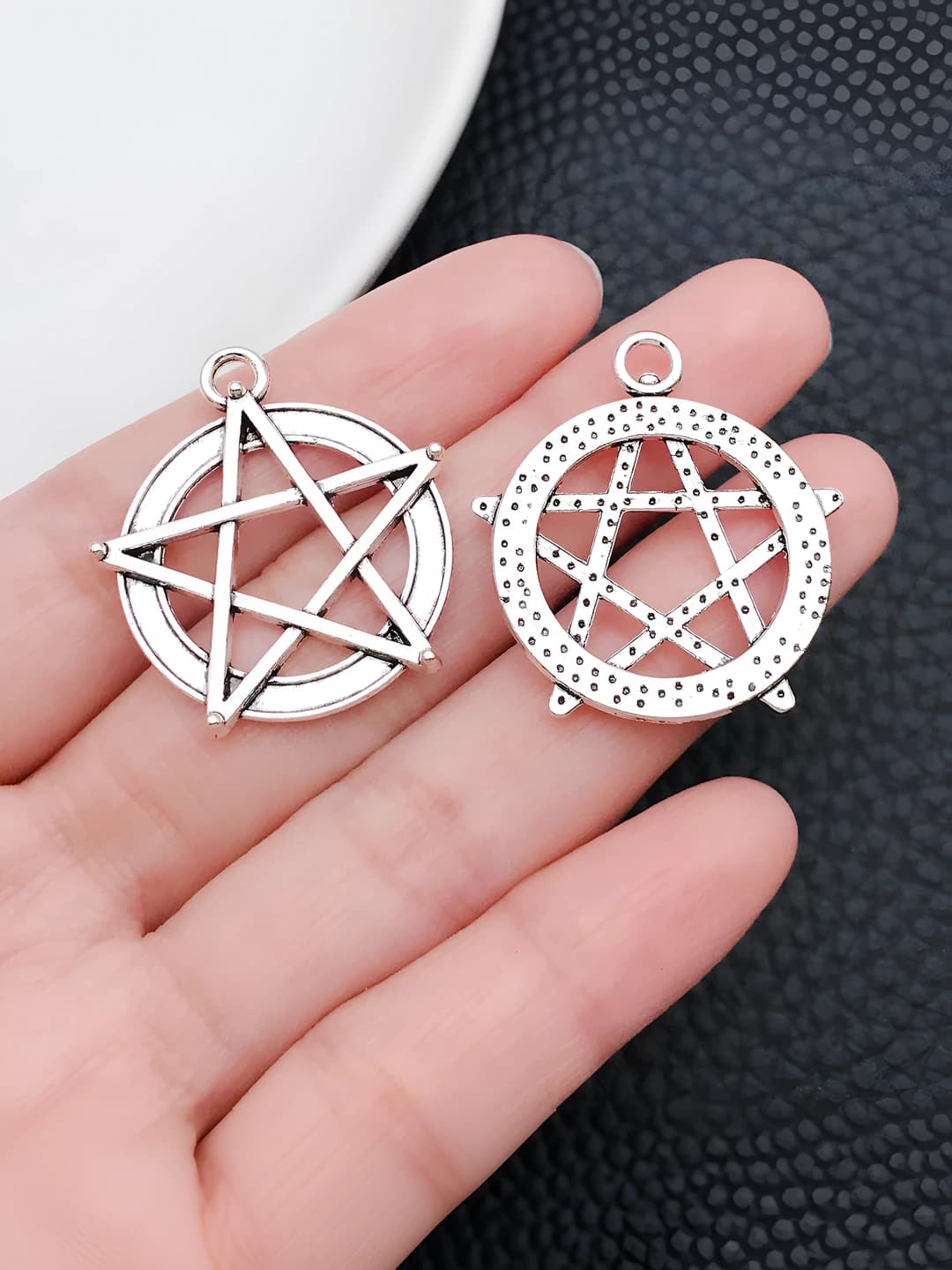 1 pc antique silver pentagram 28x31mm-3g