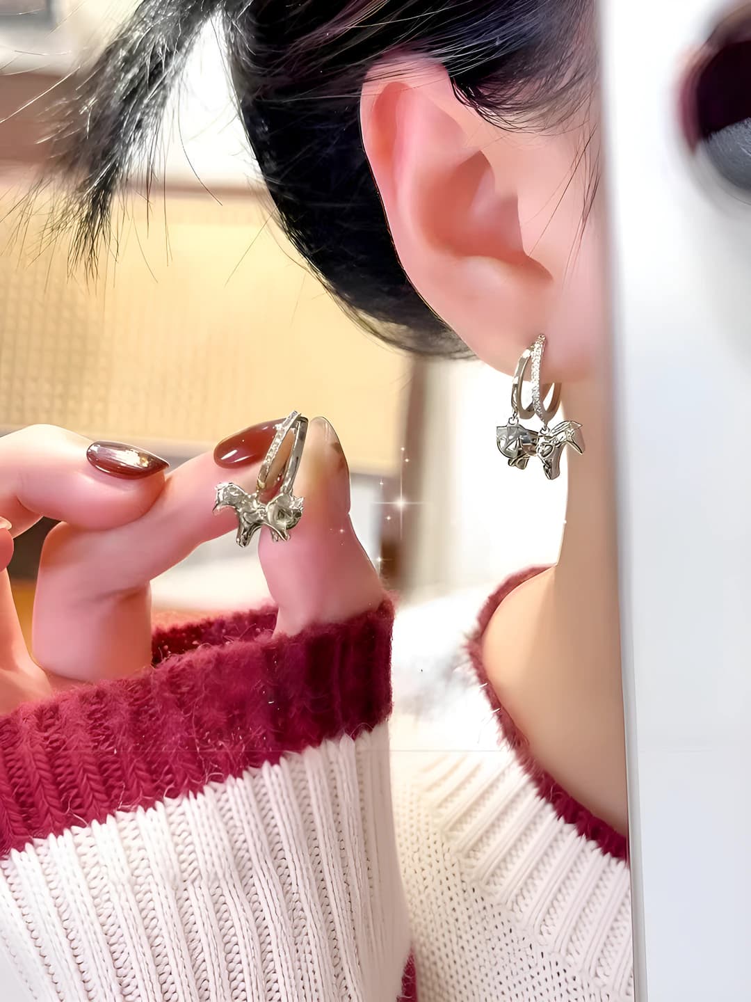 Pony charm double layer earrings
