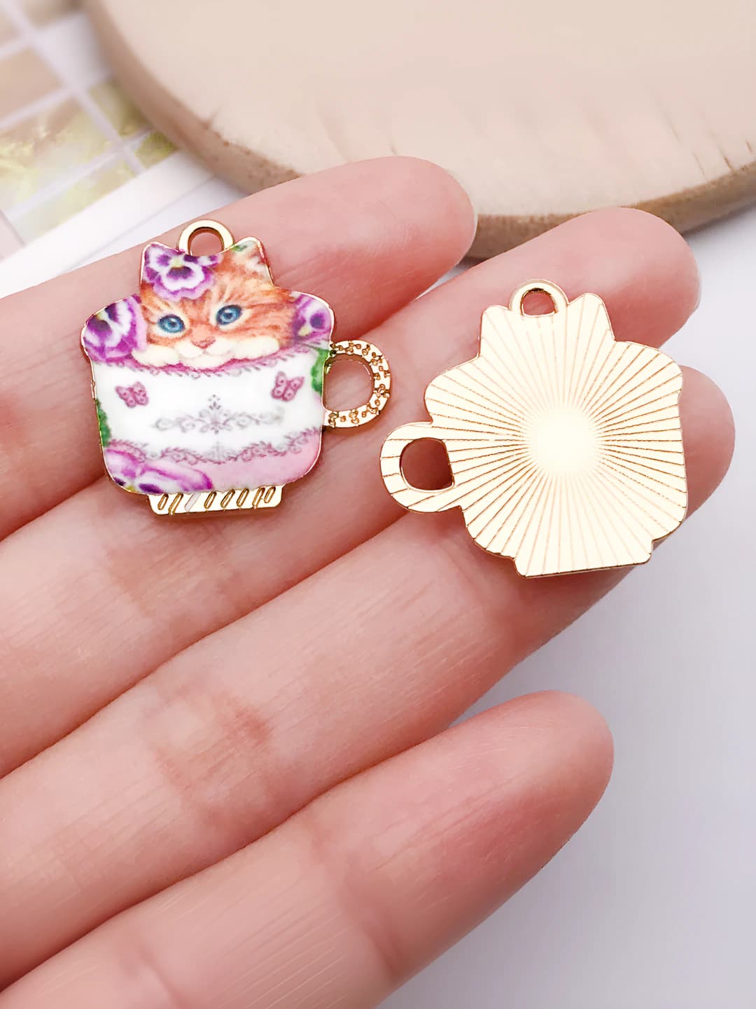 1 шт kc золотая основа эпоксид чашка цветной кот 23x23mm-1.55g-16681
